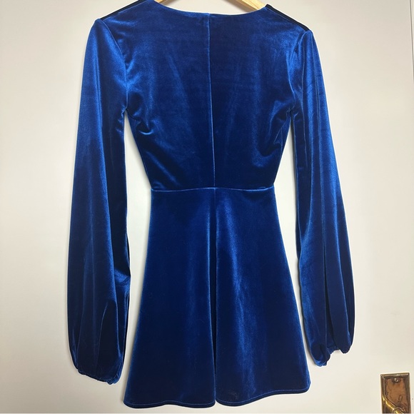 Tularosa Ryland Blue Velvet Dress - Picture 5 of 5